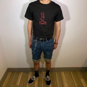 DARK WASH LEVI’S SHORTS